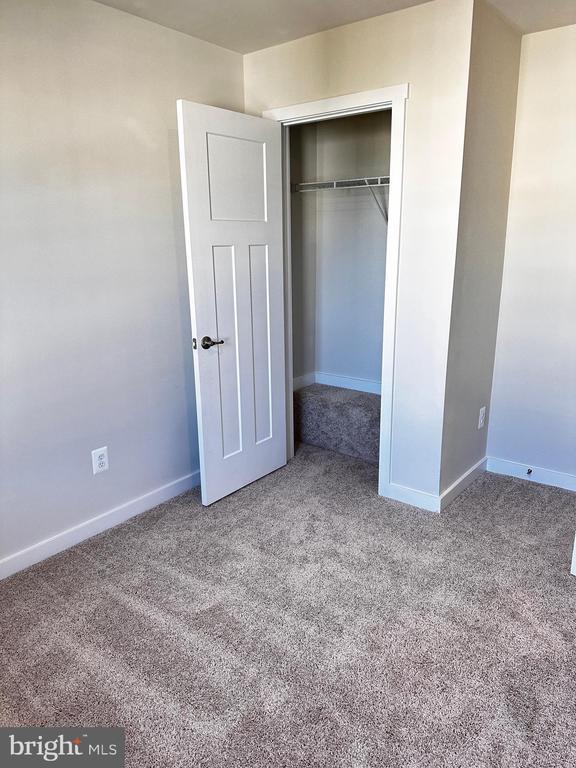 Building Photo - 30 Trotting Rd