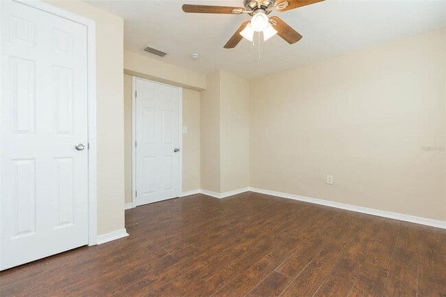 Building Photo - 4204 Newbury Dr