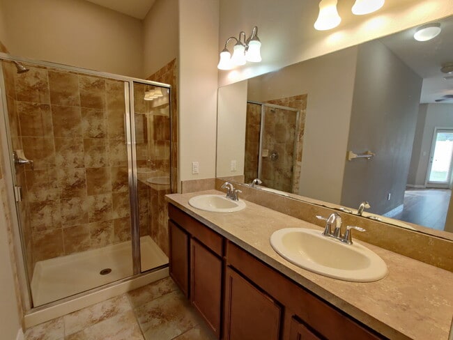 Building Photo - 20238 Pond Apple Ln