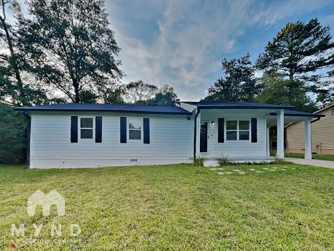 Building Photo - 5581 Aspen Dr