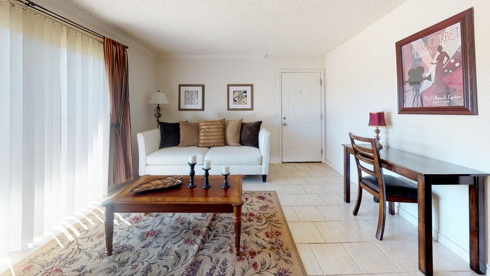 1BR, 1BA 715SF - The Alora Phase I and II