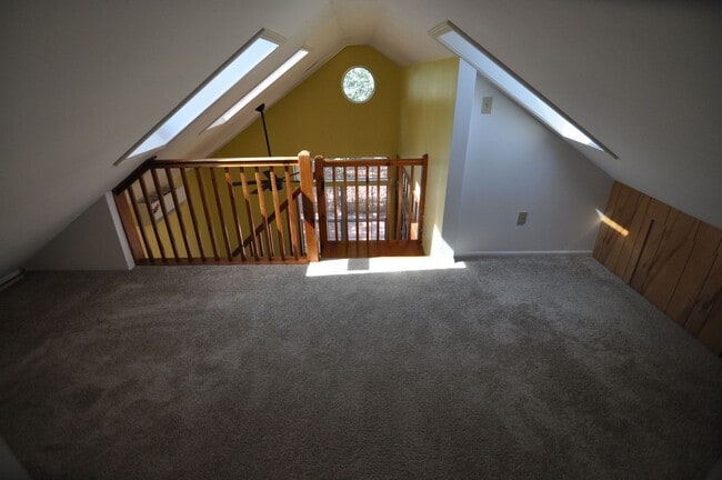 Building Photo - Rare opportunity!