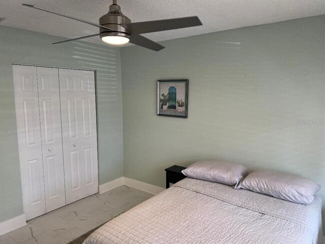 Building Photo - 1220 13th Cir SE