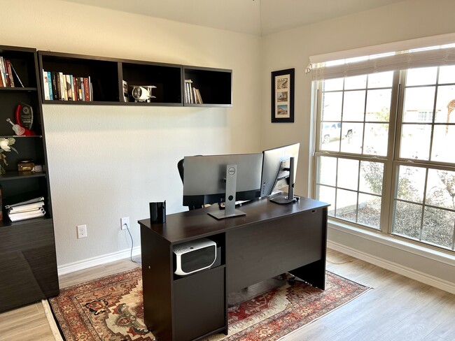 Study/Office - 10217 Tahoka Pl