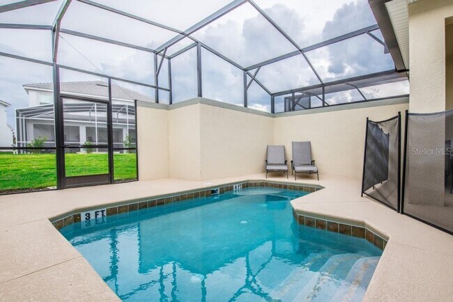 Building Photo - 9047 Dogleg Dr