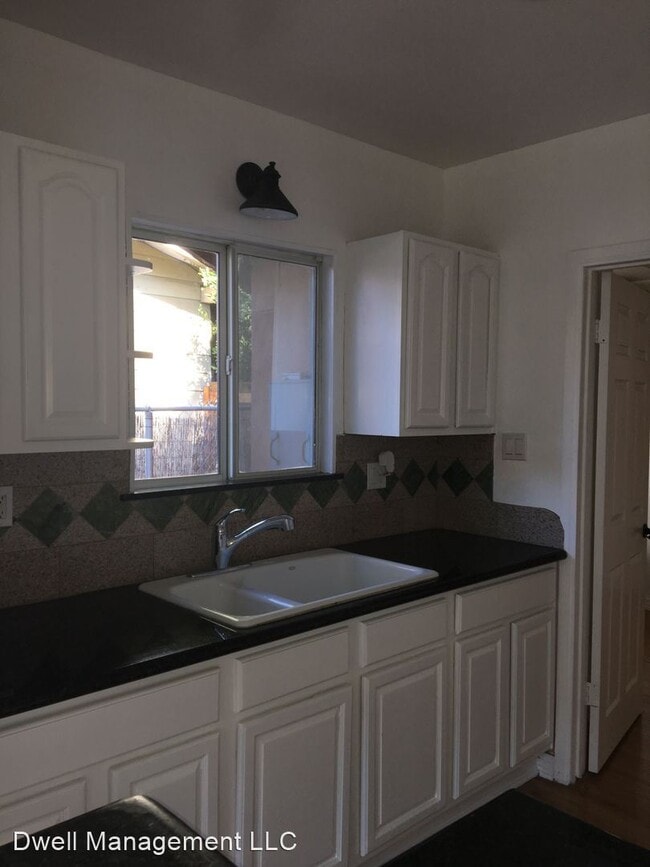 Building Photo - 1 br, 1 bath House - 1622 1/2 Alessandro St