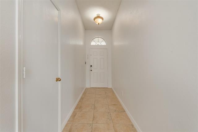 Building Photo - 7019 Thunderbird Dr