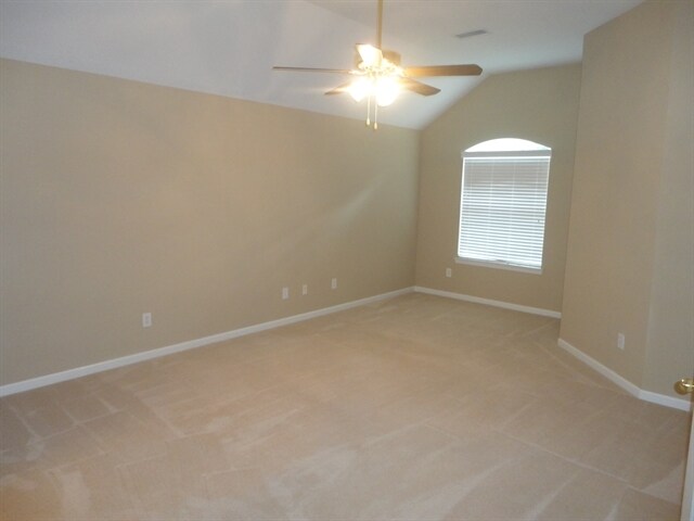 Building Photo - 15 Camber Pine Pl