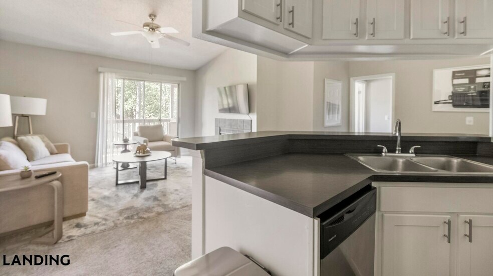 Building Photo - 10263 Whispering Forest Dr