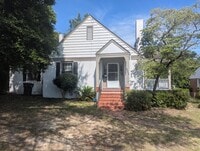 Building Photo - 1449 Troupe St