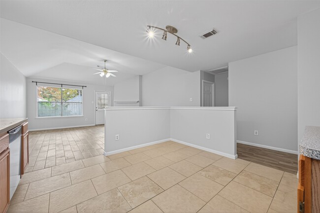 Building Photo - 21484 Palace Pines Dr