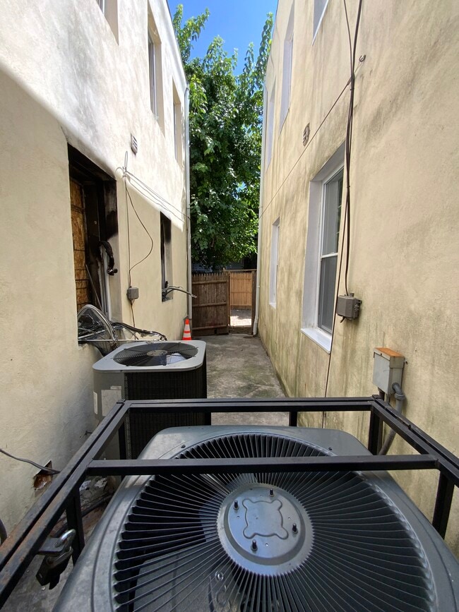 Building Photo - 2207 N 18th St