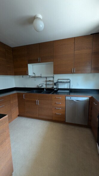 Kitchen - 229 1/2 3rd Ave.