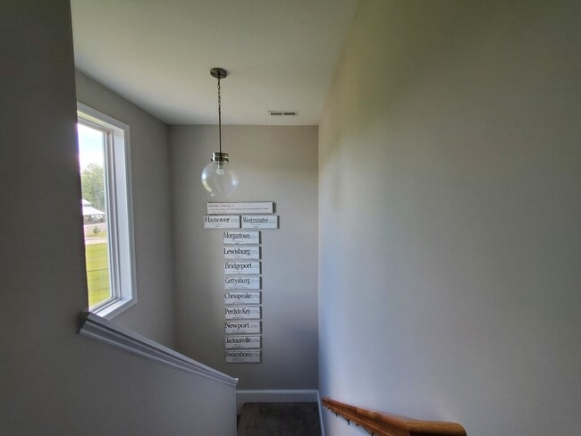 Building Photo - 106 Ridge Cove Ln