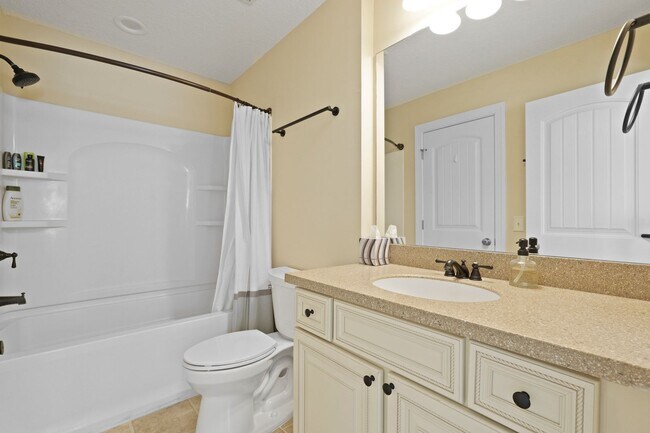 Building Photo - 3 Bedroom Dunham Marsh Beauty with Outdoor Fireplace and Resort-Style Community Amenities