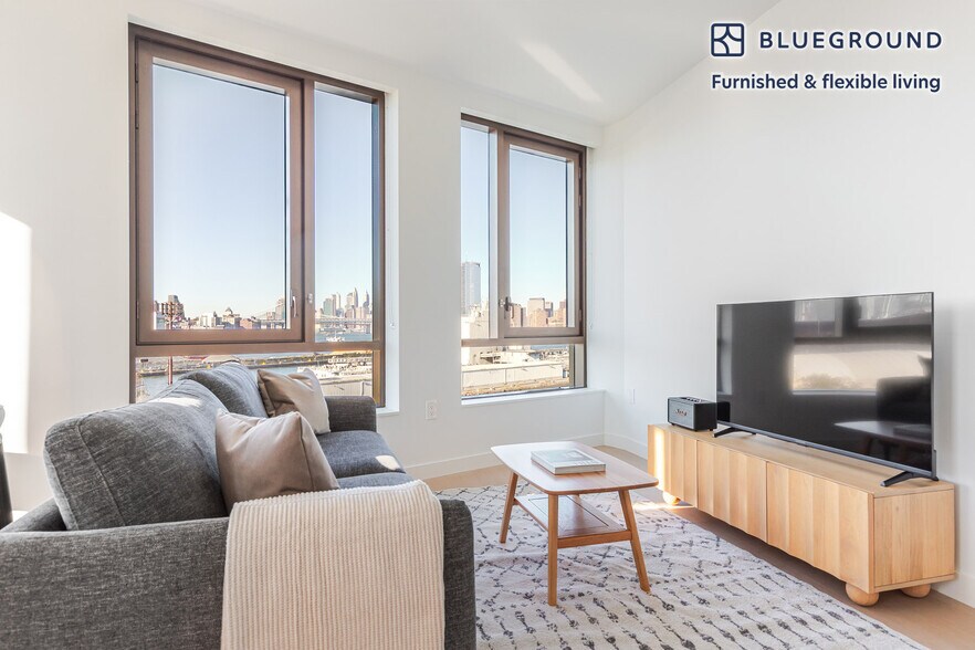 Building Photo - 478 Kent Ave