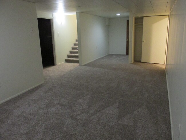 Building Photo - 4213 Clark Ave