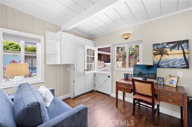 Building Photo - 31674 Seacove Dr