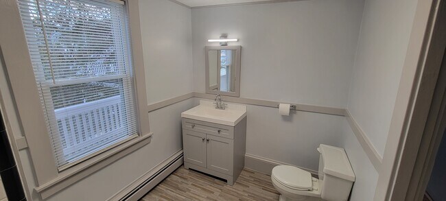 Bathroom - 30 Ingalls Terrace