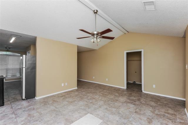 Building Photo - 1207 Cardinal Oaks Dr