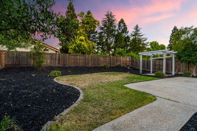 Building Photo - 1451 Lorimer Way
