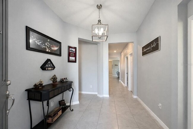 Building Photo - 4054 Pindo Palm Ln