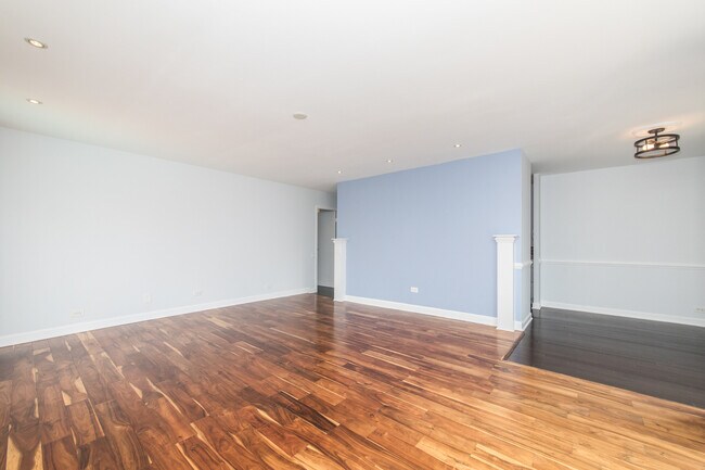 Building Photo - 430 Walnut Creek Rd