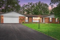 Building Photo - 3545 N Brookfield Rd