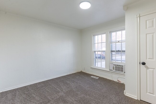 Building Photo - 4 Bedroom Rent to Own Home Available!