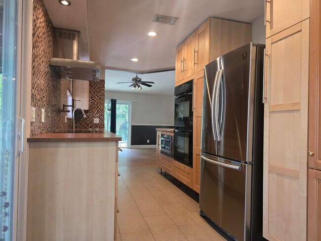 Building Photo - 18162 Jupiter Landing Dr