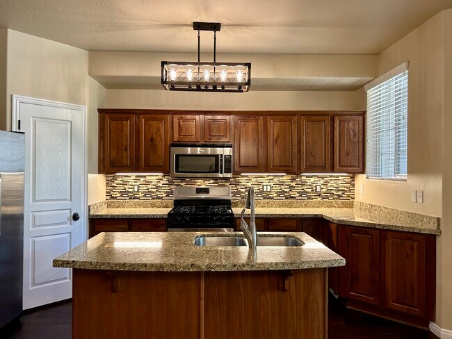 Kitchen with Walk-in Pantry - 114 W 3240 N