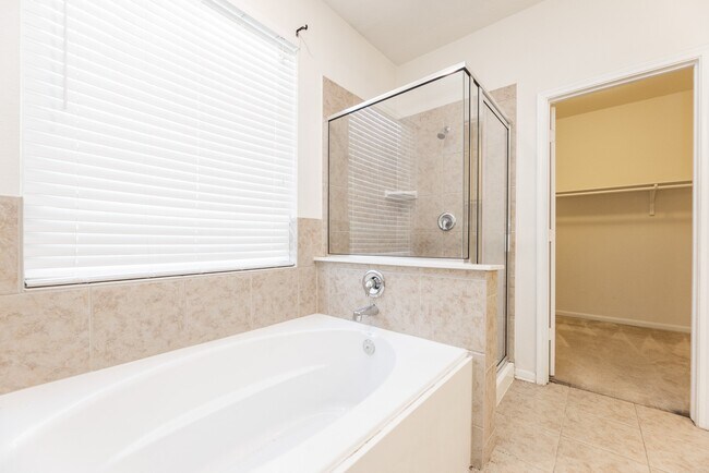 Building Photo - 25342 Briscoe Village Dr
