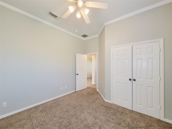 Building Photo - 14322 Darmera Ct