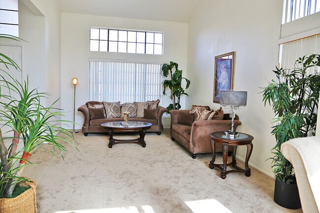 Building Photo - 3112 Caminito Ln