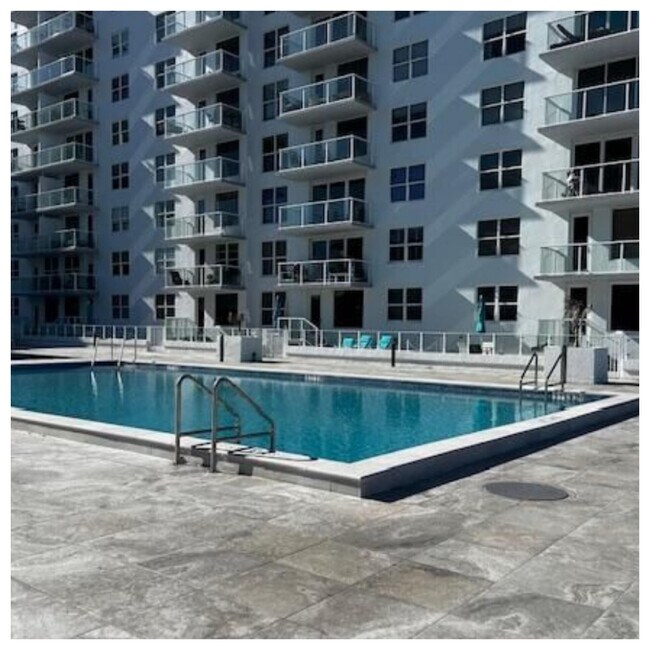 Building Photo - 3450 S Ocean Blvd