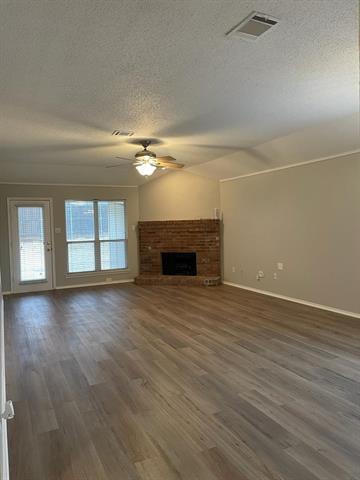 Building Photo - 9833 Fillmore Dr