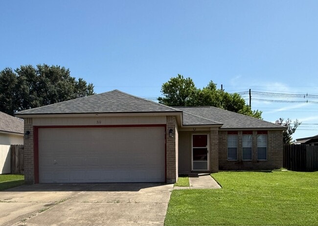 Primary Photo - Great home in Saddle Brook