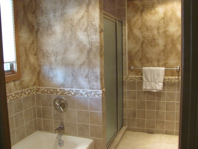 Building Photo - Charming Southwestern Stucco Home