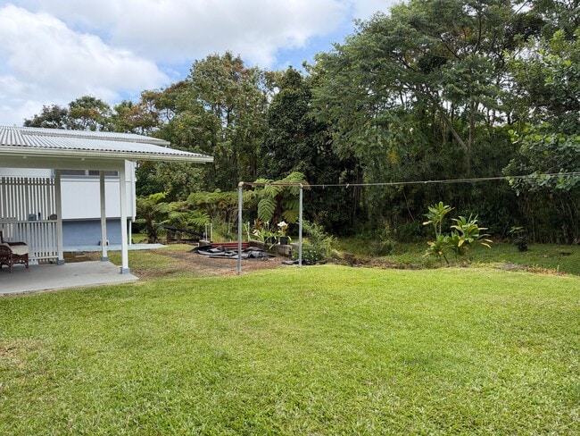Building Photo - 3 BDRM/1 BATH with Ohana Unit
