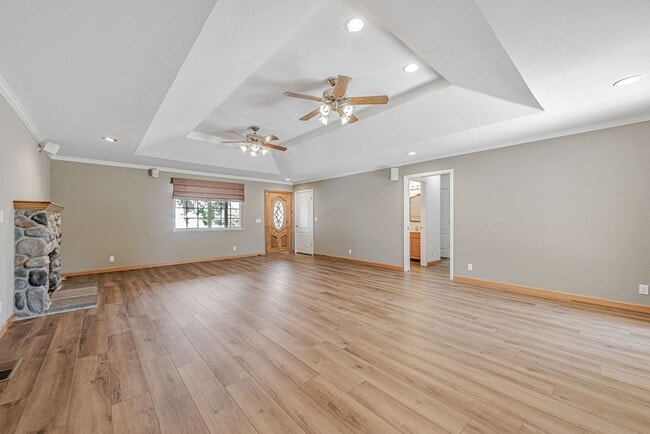 Building Photo - 14352 New Jersey Ave