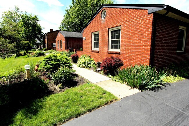 Building Photo - 4777 Nugent Dr