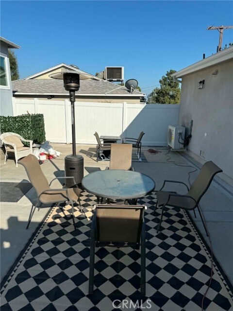 Building Photo - 3302 Paraiso Way