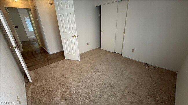 Building Photo - 1328 Maplegrove Cir