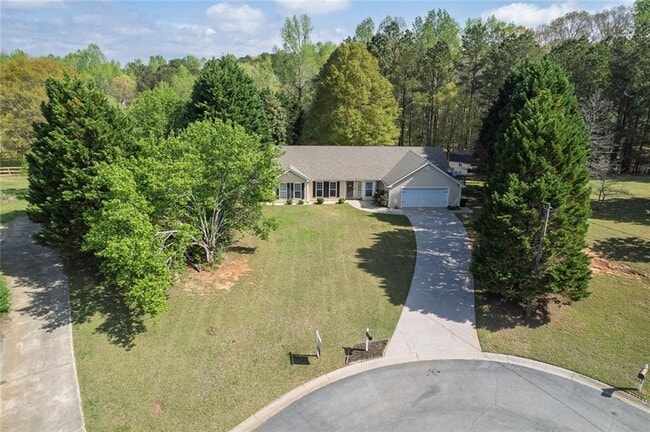 Building Photo - 313 Ridge Hill Cir