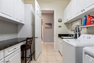 Building Photo - 6051 Shallows Way
