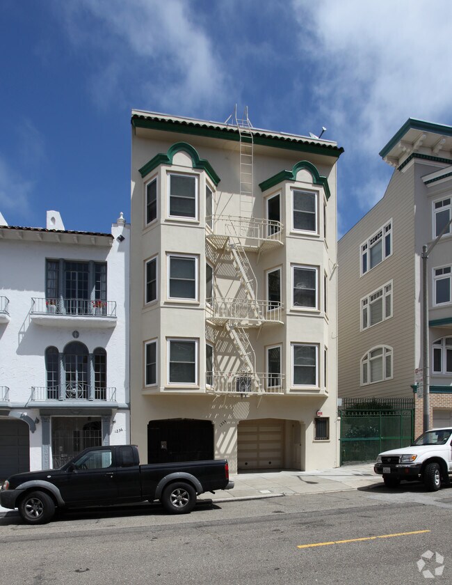 Building Photo - 1234 Francisco St