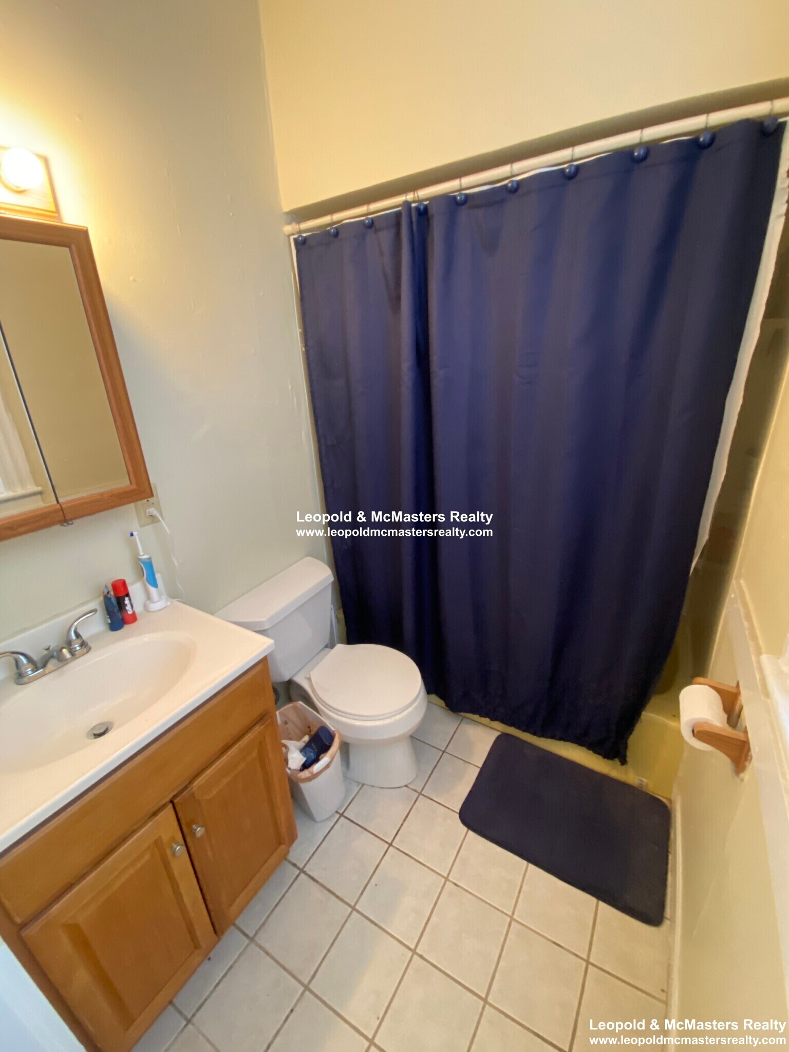 Building Photo - 298 Nahant Rd