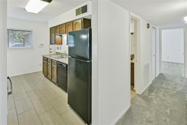 Building Photo - 1306 Clearview Dr