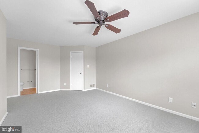 Building Photo - 620 Covington Ct