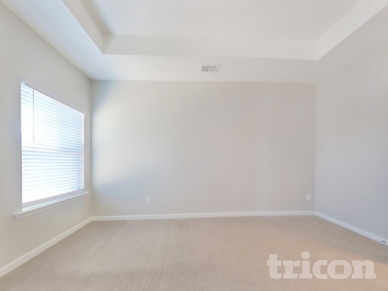 Building Photo - 23 Mercer Ln